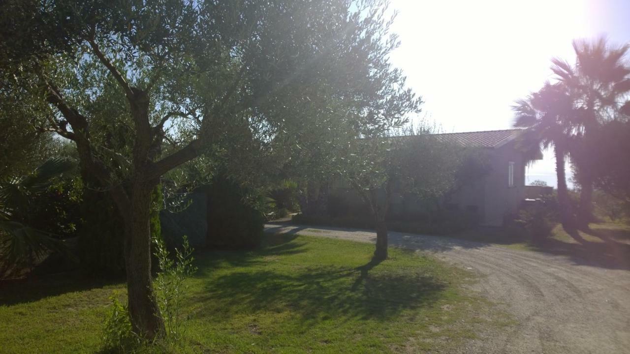 Villa La scogliera del capo Santa Maria  Esterno foto